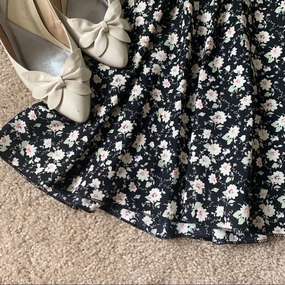 Vintage Floral Skater Skirt - Picture 3 of 6